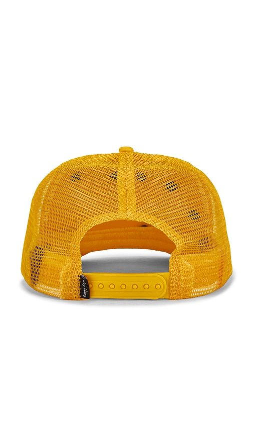 Pin Trucker Hat in - Happy Caps - Modalova