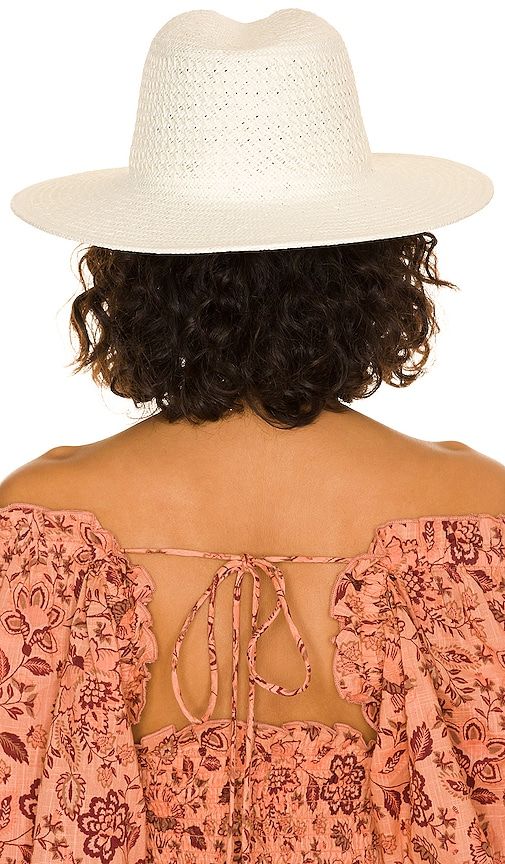 Vented Luxe Packable Hat in White - Hat Attack - Modalova