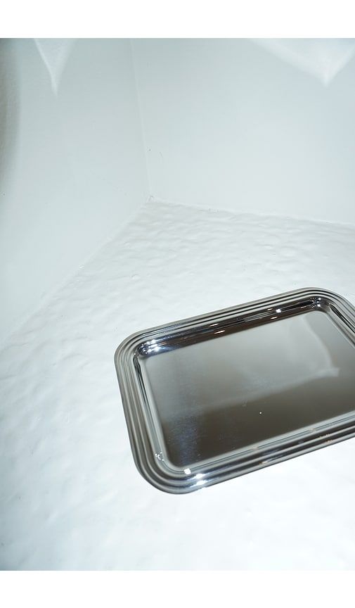 Harlow Tray in Metallic Silver - HueGah Home - Modalova