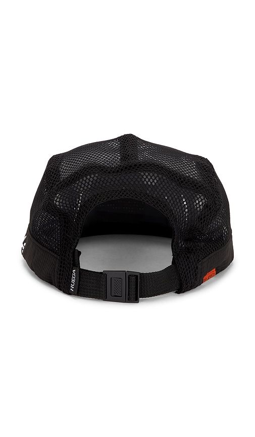 Flow Running Hat in - Huega House - Modalova