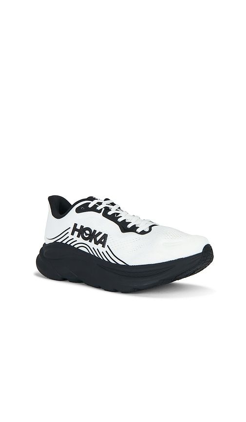 Clifton 11 Sneaker in & . - size 10 (also in 10.5, 11.5, 7, 9.5) - HOKA - Modalova