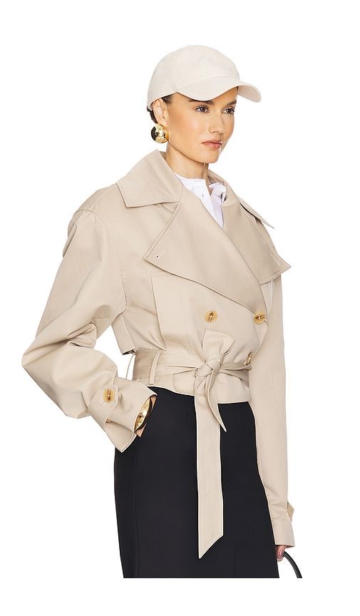 Oversized Cropped Trench in Tan. - size L (also in M, S, XL, XS, XXS) - Helsa - Modalova