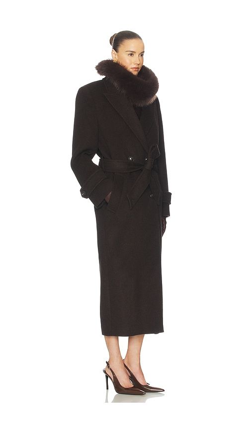 Bold Shoulder Long Coat in Chocolate. - size L (also in M, S, XS) - Helsa - Modalova