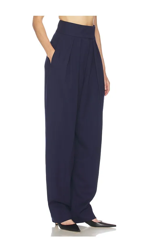 High Waist Pleated Suit Trouser in Wool in . - size L (also in M, S, XL, XS, XXS) - Helsa - Modalova