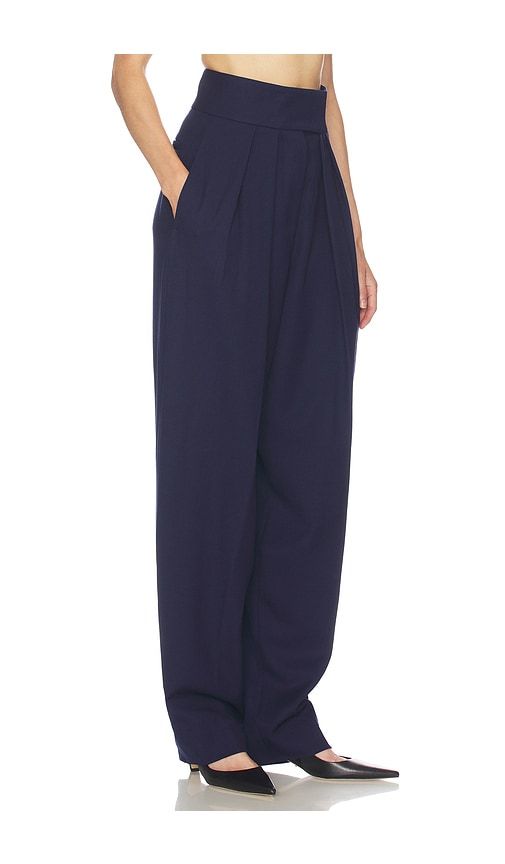 High Waist Pleated Suit Trouser in Wool in . - size M (also in S, XL, XS, XXS) - Helsa - Modalova