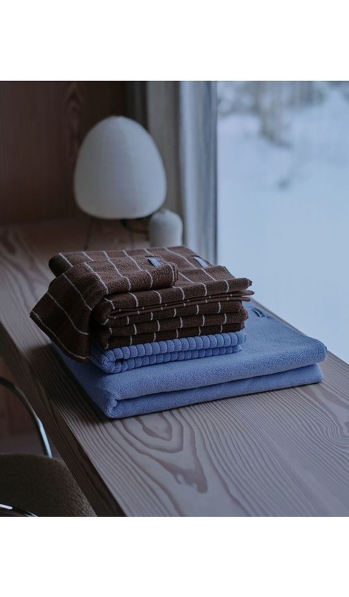 Hommey Hand Towel in Blue - Hommey - Modalova
