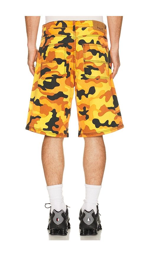 Kinda Loose Double Knee Camo Short in Orange. - size 30 (also in 32, 34, 36) - HUF - Modalova