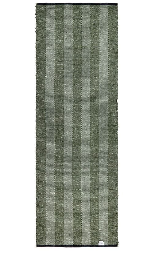 Essential Floor Runner Rug in - HAWKINS NEW YORK - Modalova