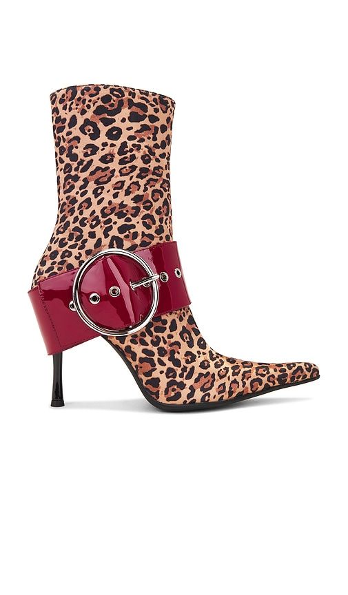Discover Boots in Brown. - size 6.5 (also in 7.5, 8, 8.5, 9.5) - Jeffrey Campbell - Modalova