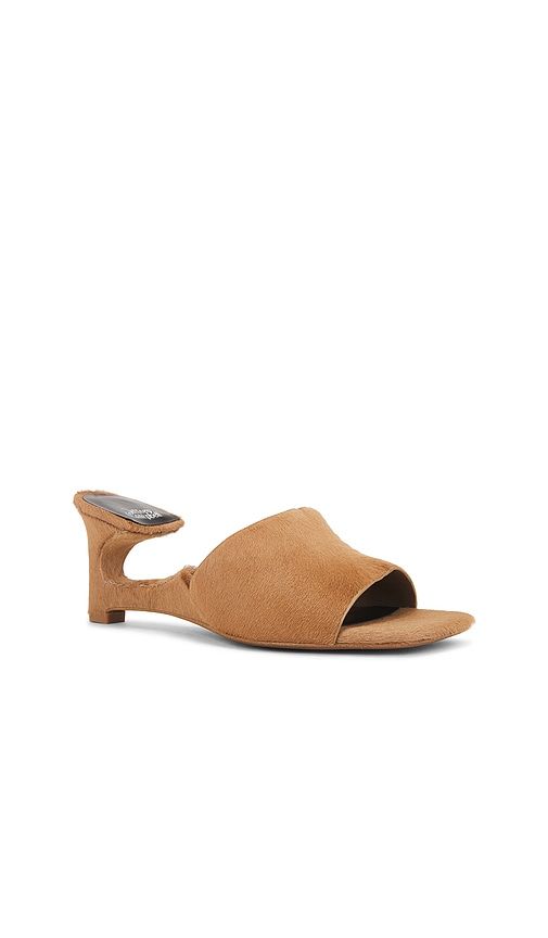 Heels Up Mules in Beige. - size 7 (also in 8) - Jeffrey Campbell - Modalova