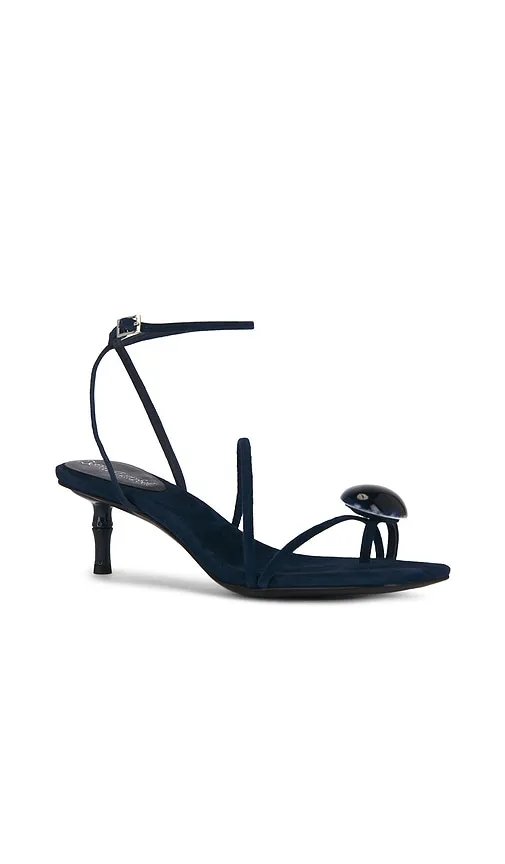 Carnelian Sandal in Navy. - size 7 (also in 7.5, 8, 8.5, 9.5) - Jeffrey Campbell - Modalova
