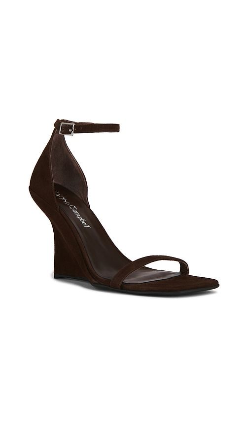 Fermi Wedge Sandal in Brown. - size 6 (also in 6.5, 7, 7.5, 8, 8.5, 9, 9.5) - Jeffrey Campbell - Modalova