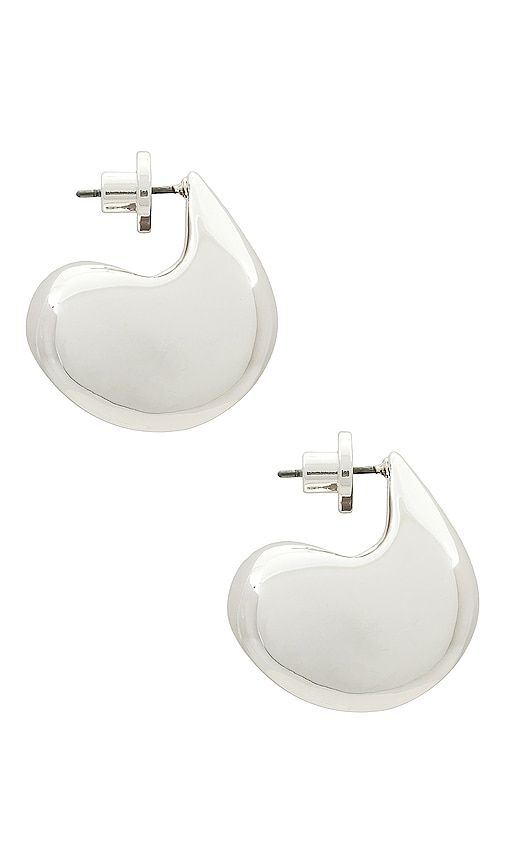 Nouveaux Puff Earrings in Metallic - Jenny Bird - Modalova
