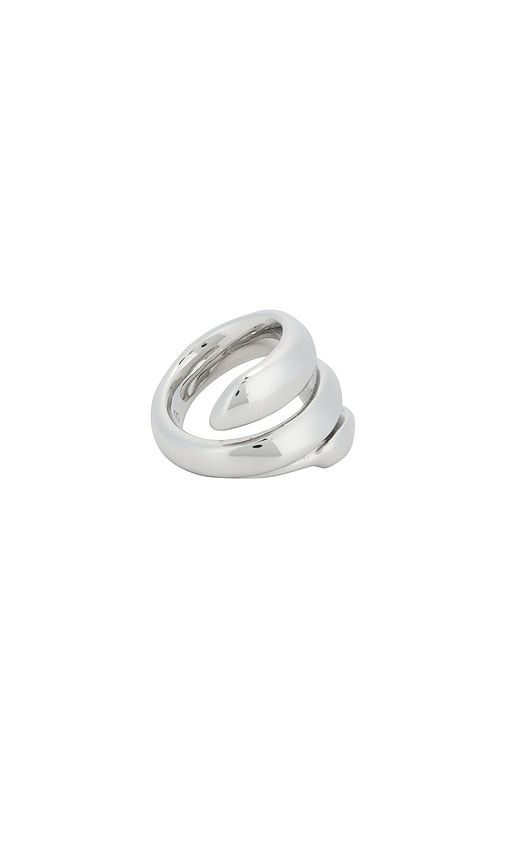 Sees Ring in Metallic Silver. - size 6 (also in 7) - Jenny Bird - Modalova