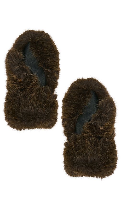 Faux Fox Mittens in - jocelyn - Modalova