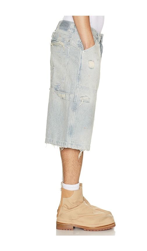 Distressed Pinstripe Carpenter Jorts in . - size 28 (also in 30, 32, 34, 36) - Jaded London - Modalova