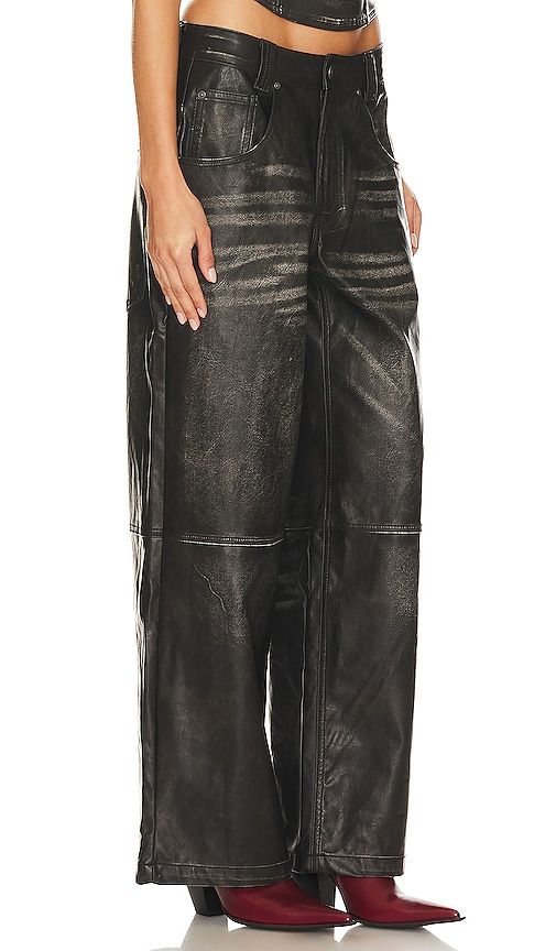 Distressed Faux Leather Colossus Pant in Black. - size 26 (also in 24, 25, 28, 30, 32, 34) - Jaded London - Modalova