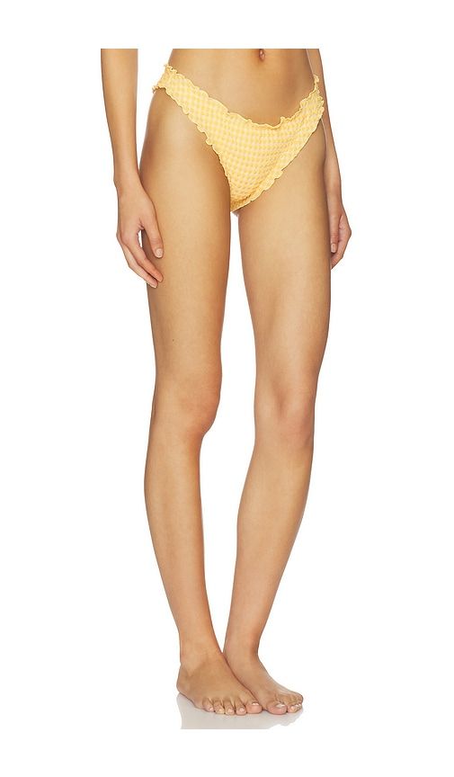 Maelie Ruched Bikini Bottom in Yellow. - size L (also in M, S, XS) - SIMKHAI - Modalova