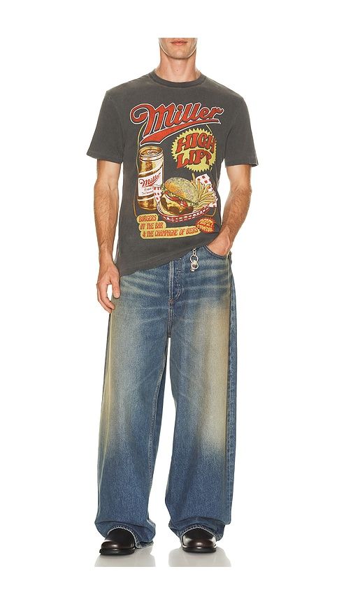 Miller Burger And Beer Vintage Tee in . Size L. Also in M, S, XL/1X - Junk Food - Modalova