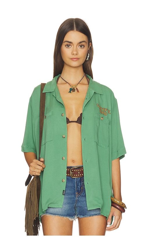 Grateful Dead Skull The Camp Shirt in Green. - size M (also in S, XS) - Junk Food - Modalova