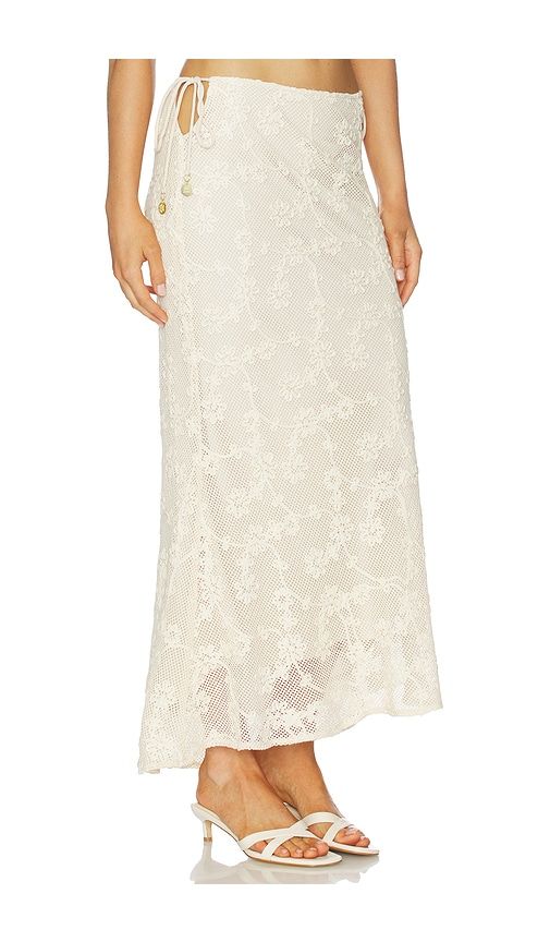 Lace Side Tie Maxi Skirt in Ivory. - size S (also in XS, M, L, XL) - Kulani Kinis - Modalova