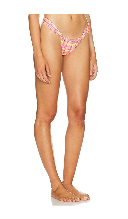 Ruched Thong Bikini Bottom in Pink. - size L (also in M) - Kulani Kinis - Modalova