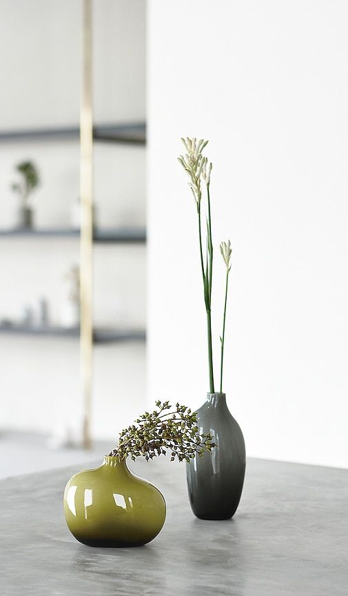 KINTO Sacco Vase Glass 01 in Olive - KINTO - Modalova