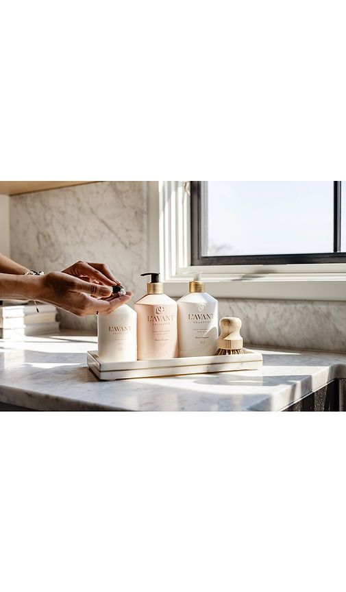 High Performing Dish Soap in Beauty: NA - L'AVANT Collective - Modalova