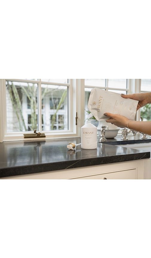 High Performing Dish Soap Refill Pouch in NA - L'AVANT Collective - Modalova