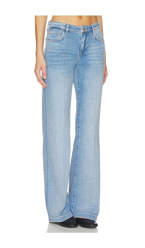 Joanne Low Rise Wide Leg Jean in Blue. - size 26 (also in 29) - L'AGENCE - Modalova