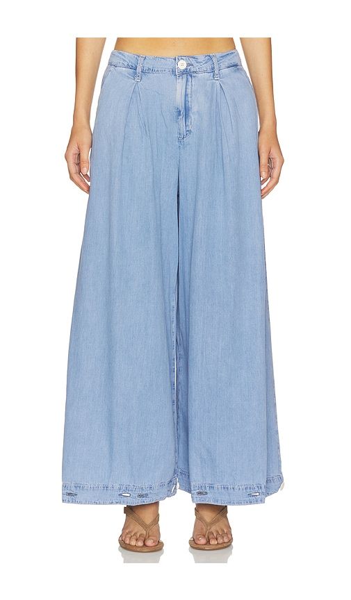 Elias Convertible Wide Leg Jeans in Blue. - size 25 (also in 27) - L'AGENCE - Modalova