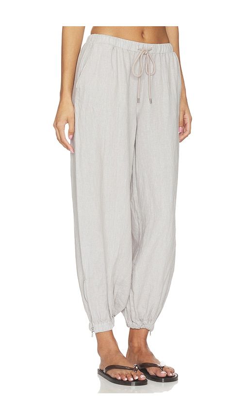 Mariko Jogger With Zipper in Grey. - size L (also in M, S, XS) - L'AGENCE - Modalova