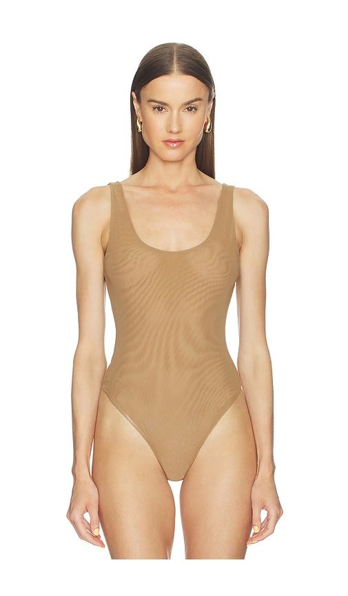Kalea Scoop Neck Tank Bodysuit in Tan. - size L (also in M, XS) - L'AGENCE - Modalova