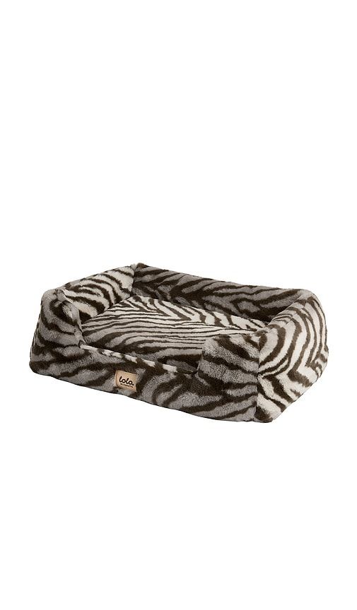 Medium Pet Bed in Multi - Lola Blankets - Modalova