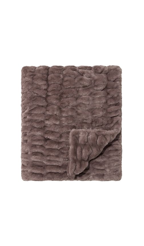 Lola X Dagne Dover Bundle in Taupe - Lola Blankets - Modalova