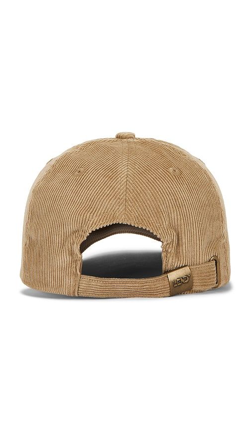 All I Think About Is Golf Hat in Beige - LEND - Modalova