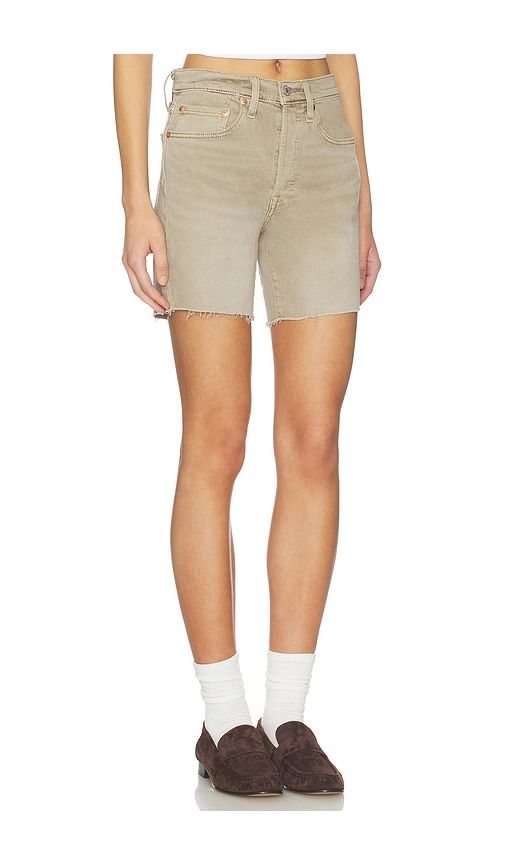 Mid Thigh Short in Taupe. - size 25 (also in 26, 27, 28, 29, 30) - LEVI'S - Modalova