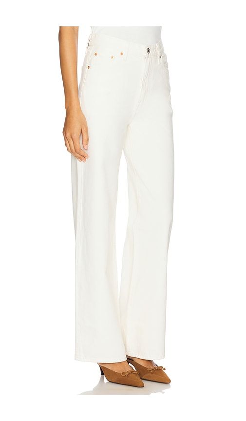 Ribcage Wide Leg in White. - size 24 (also in 25, 26, 27, 28, 29, 30, 31, 32) - LEVI'S - Modalova