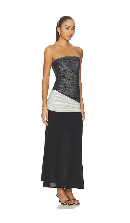 Tabloid Maxi Dress in Black. - size L (also in M, S, XL, XS, XXL, XXS) - LIONESS - Modalova