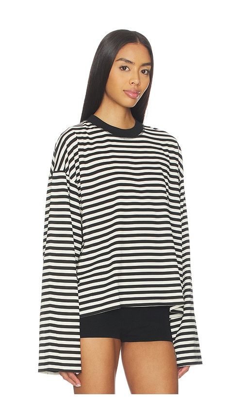 Bloom Long Sleeve in Black,White. - size L (also in M, S, XL, XS, XXL, XXS) - LIONESS - Modalova