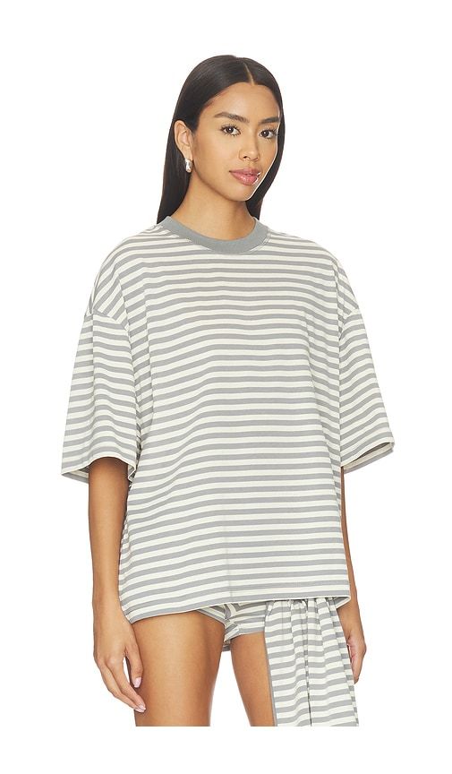 Bloom Short Sleeve Tee in Grey. - size L (also in M, S, XL, XS) - LIONESS - Modalova