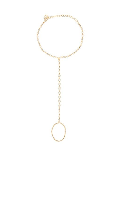 Cici Hand Chain in Metallic - Lili Claspe - Modalova
