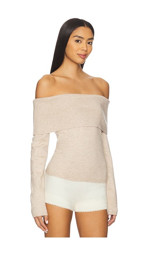 Gen Off The Shoulder Sweater in Beige. - size M (also in S, XL) - Lovers and Friends - Modalova