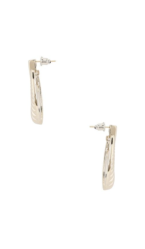Annabel Earrings in Metallic - Lovers and Friends - Modalova