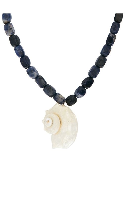 Carson Shell Necklace in Blue - Lovers and Friends - Modalova