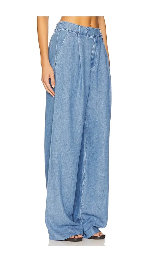 Agathe Pant in Blue. - size L (also in S, XL, XS) - Lovers and Friends - Modalova