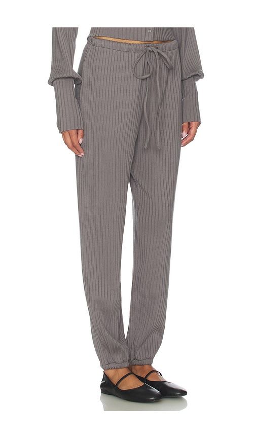 Olivia Pant in Grey. - size M (also in S, XS, XXS) - Lovers and Friends - Modalova