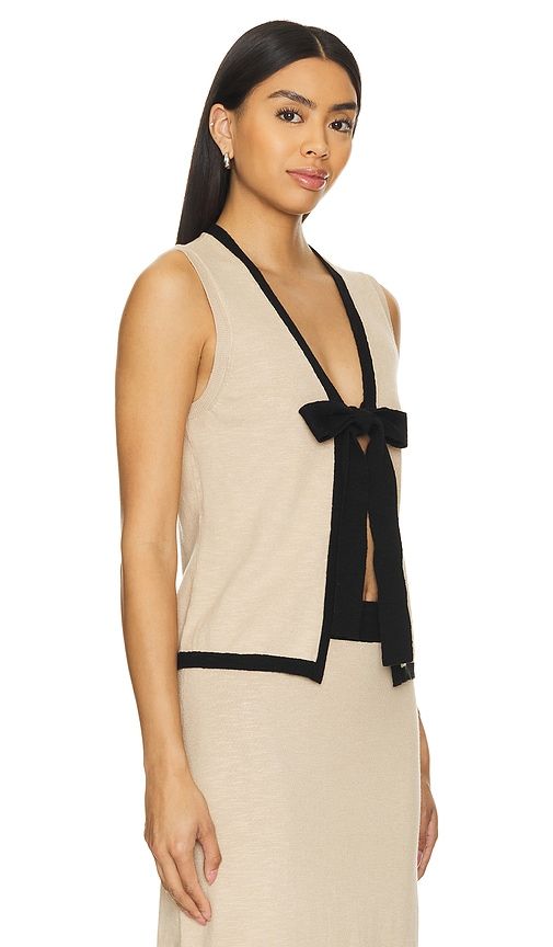 Tammy Top in Beige. - size M (also in XL) - Lovers and Friends - Modalova