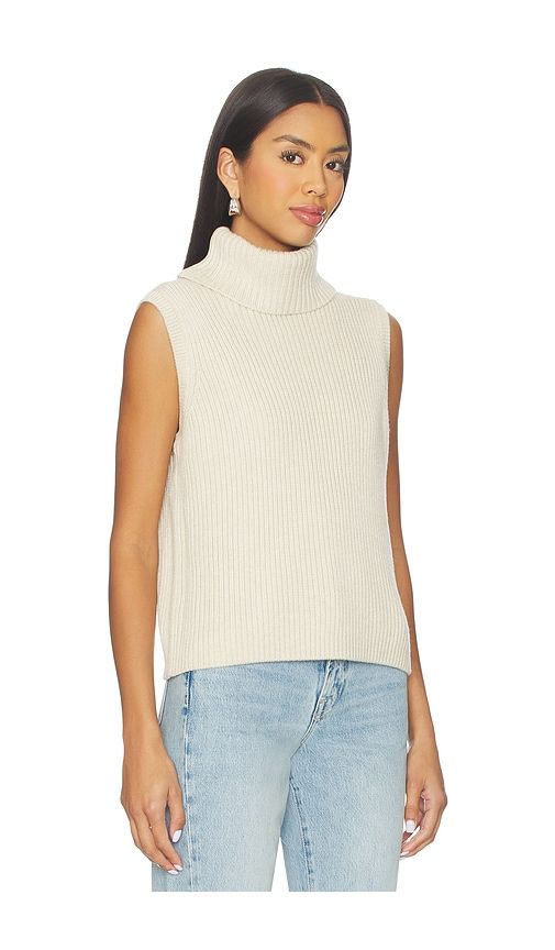 Keris Turtle Neck Vest in Beige. - size L (also in M, S, XL, XS) - Lovers and Friends - Modalova