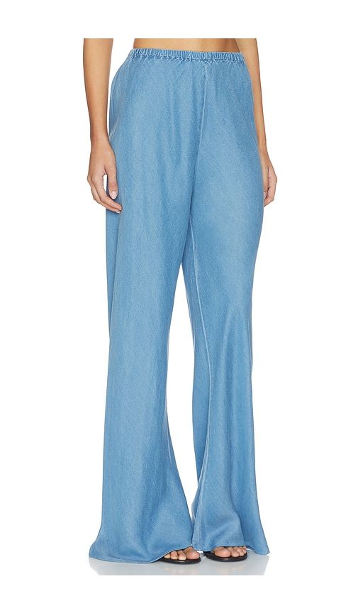 Garment Dyed Colby Pants in Blue. - size L (also in M, S, XS) - La Ligne - Modalova